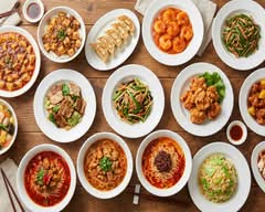 [ボリューム満点中華]香港屋麹町店