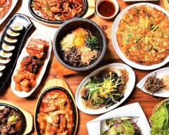 韓国家庭料理　炭火焼肉しんちゃん Korean BBQ　shinchyan