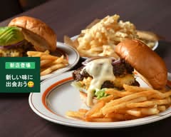 【ハンバーガーとパンケーキのお店】Hungry diner