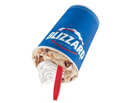 IT’S BACK! Reese’s Peanut Butter Cup Pie Blizzard® Treat