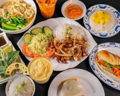 RED TEA HOUSE (912 Genesee St)