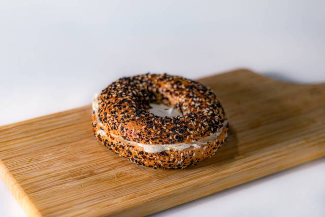 Toasted Bagel w/ Cream Cheese