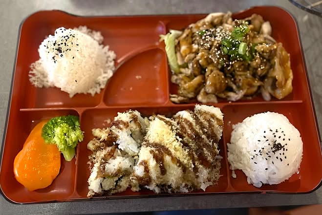 Order Maki Yaki 22 (25227 Redlands Blvd) - Menu & Prices - Loma