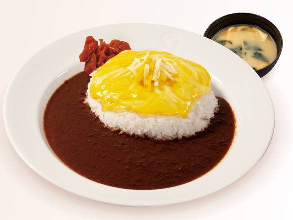 チーズオリ�ジナルカレー（味噌汁付）