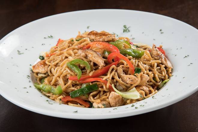 CHICKEN YAKISOBA