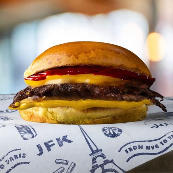 🍔 The Classic Smash Burger