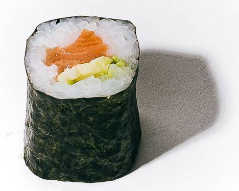 Maki saumon avocat