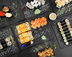 WOLNA Karaoke & Sushi (Valencia)