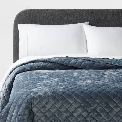 Threshold Luxe Diamond Stitch Velvet Quilt, Full/Queen, Slate Blue