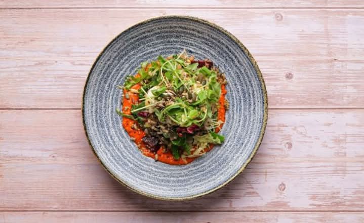Halloumi, roasted veg & grains salad