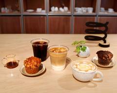 コーヒーとマフィン B Cafe&Lab