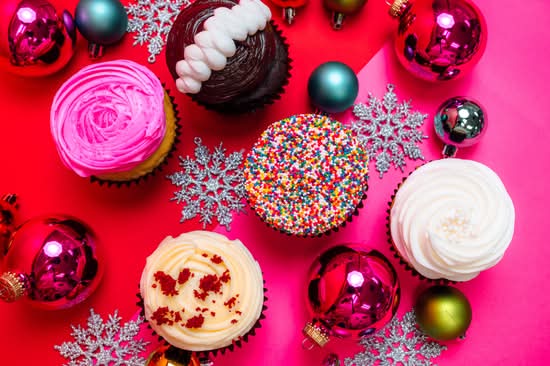 SmallCakes Cupcakery (6261 Hwy 6)