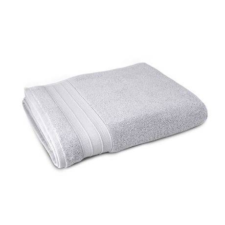 Hometrends Solid Bath Towel