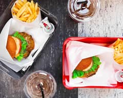 HENRY’S BURGER Daikanyama