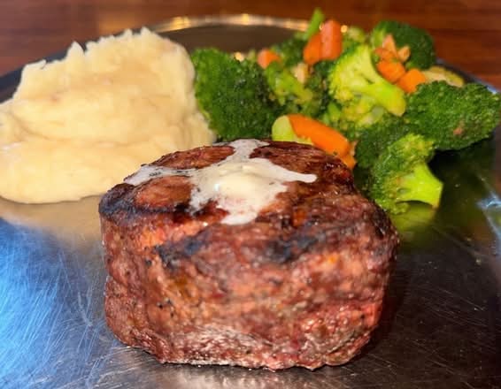 Filet Mignon (9 oz)
