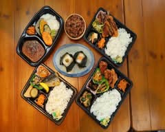 健康ごはんとアサイーボウルのお店　お米カフェ&弁当　東郷食守族