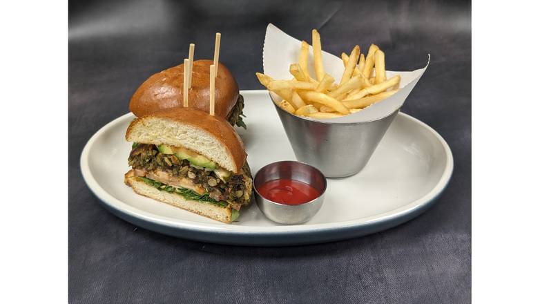 Housemade Veggie Burger (VEGETARIAN)