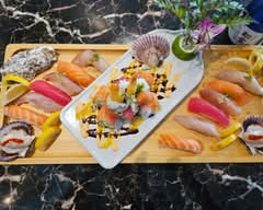 SkyBay Sushi (427 E 17th St)