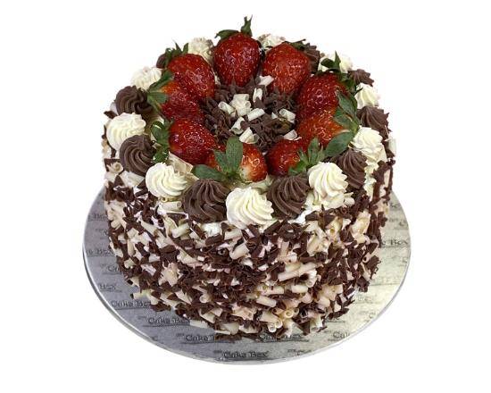 6" Choc Strawberry Cake - RD180