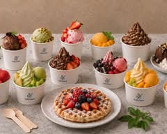 Café CHECK 🍧🧁 Frozen Yoghurt, Ice Cream & More