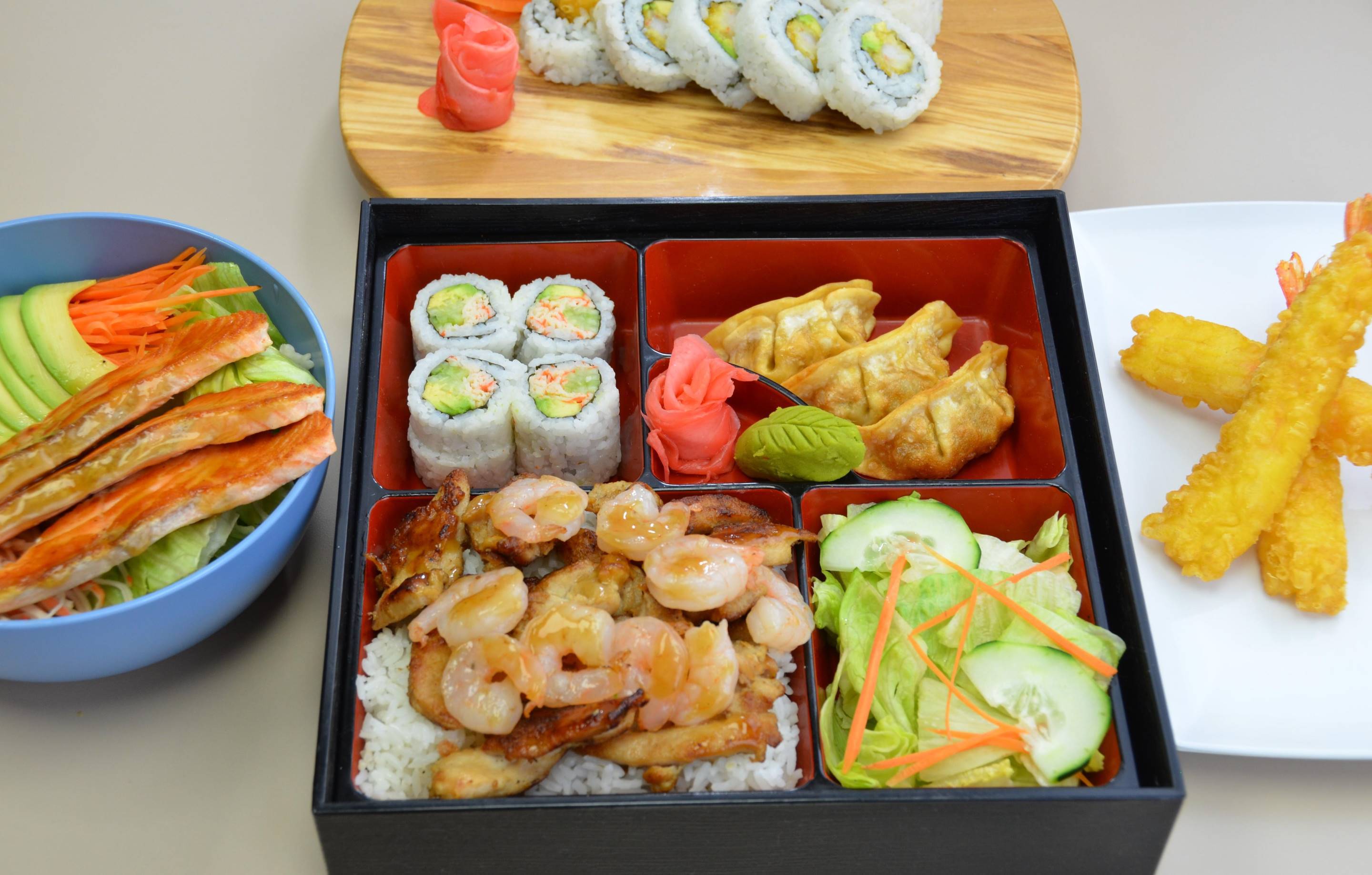 Order Sakura Teriyaki Menu Delivery【Menu & Prices】 New Jersey Uber Eats