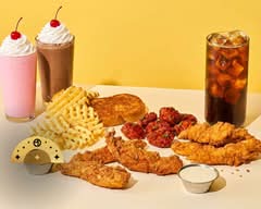 PDQ Chicken (Gulf Coast Town Center)