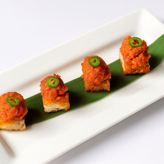 Crispy Rice & Spicy Tuna