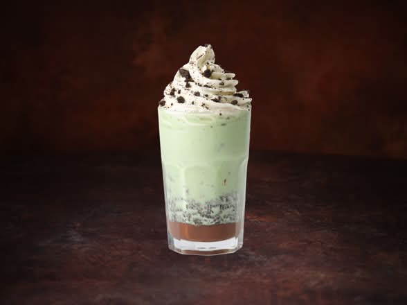 Oreo Matcha Shake