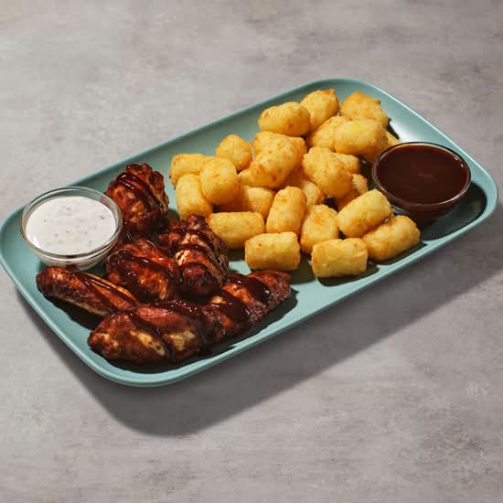 BBQ Chicken Wings & Potato Tots Combo