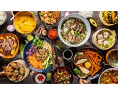 Ban Hua Sai (9400 Roosevelt Way Northeast)