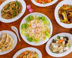 【本場の味】土鍋・大餃子 東十条