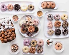 Duck Donuts (7455 Currell Blvd Suite 107)