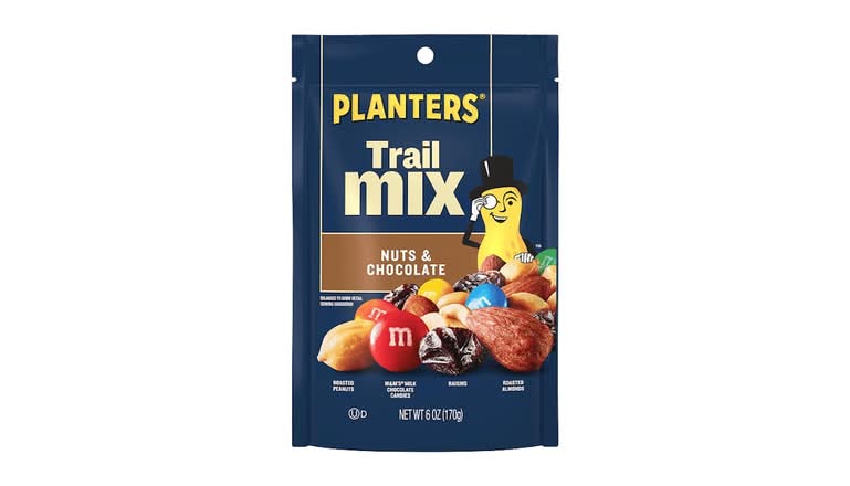 Planters Nuts & Chocolate Trail Mix 6 oz