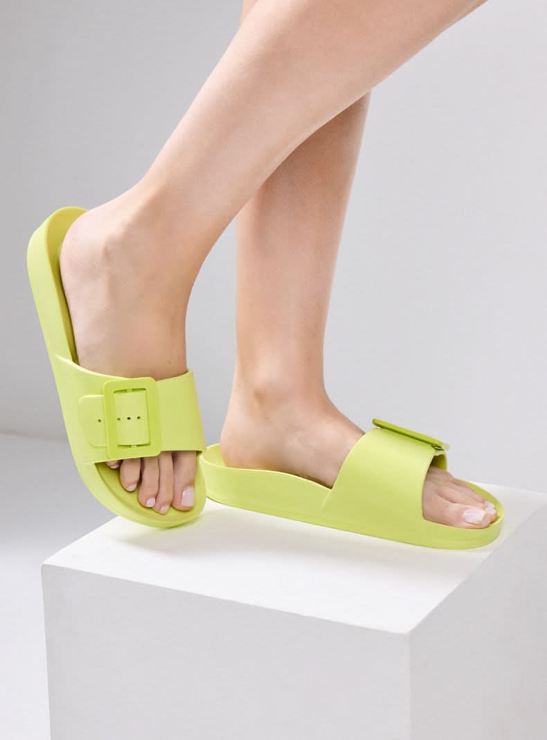 Opposite Sandalia Eva Hebilla Grande Mujer verde 39