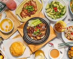 The Lucky Guys Claypot