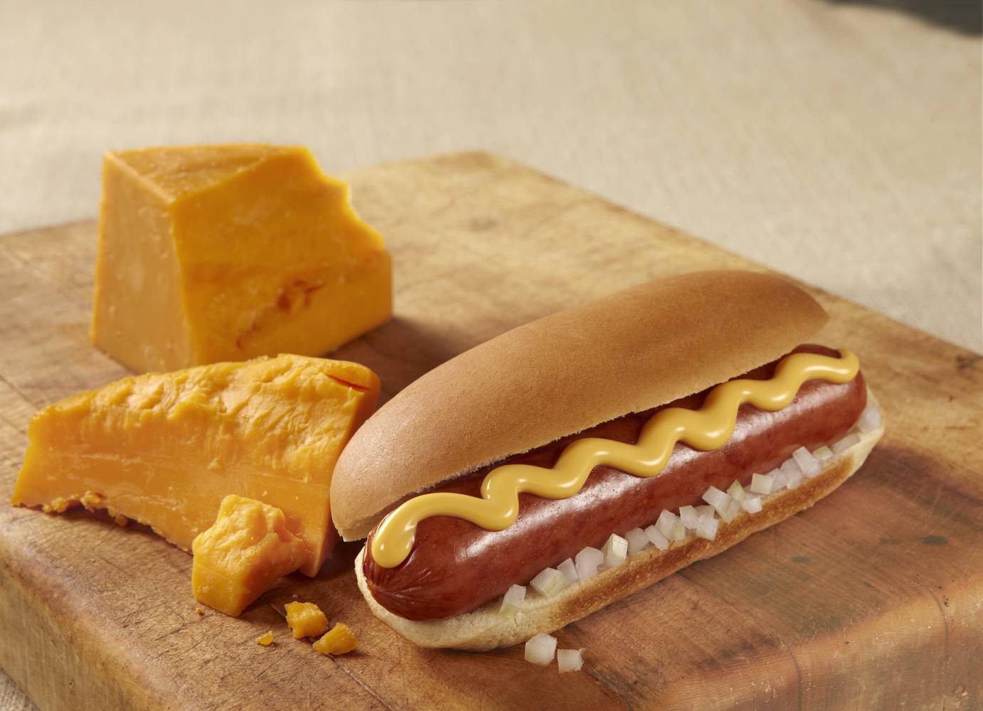Johnsonville Skinless Smokey Cheddar Sausage (5 lbs)