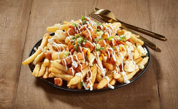 Chipotle Chicken Poutine