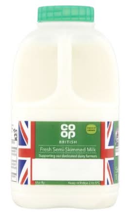 CO OP 1PT FRSH SEMI SKIMMED MILK 568ML