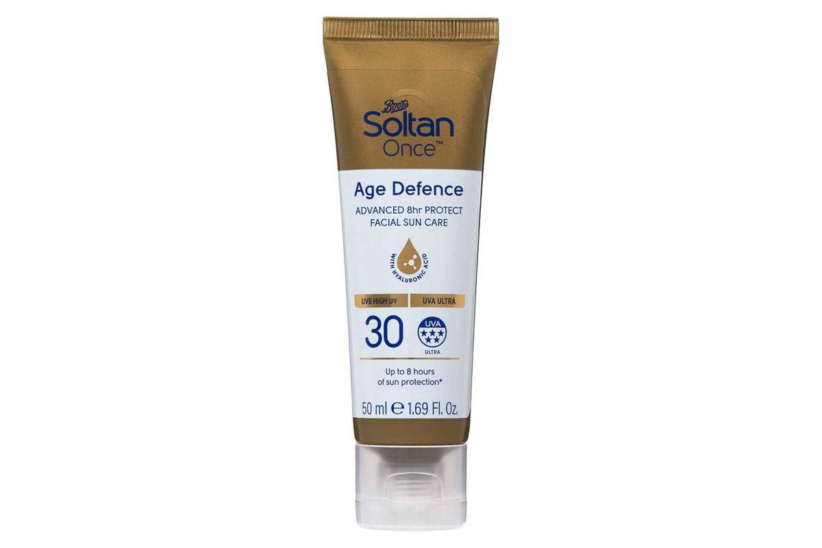 Soltan Age Defence Advanced 8hr Protect Facial Suncare Cream Hyaluronic Acid SPF30 50ml