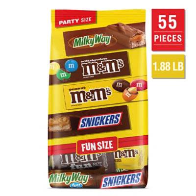 M&M's Snickers & Milky Way Fun Size Chocolate Candy Variety pack Bulk Bag (30.18 oz)