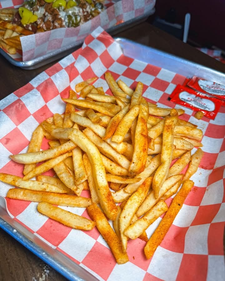 Seasoned Fries (F)