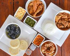Heuweloord African Food