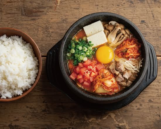 東京カルビスープ.SHINJYUKU tokyo beef soupの出前・宅配