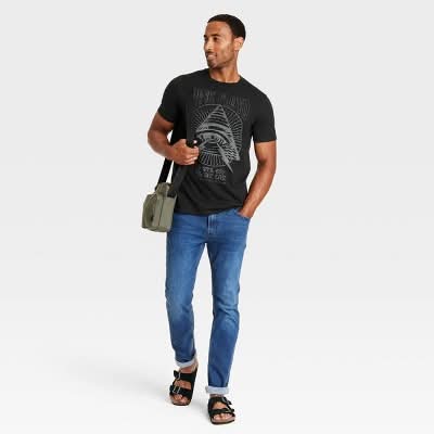 Goodfellow & Co. Short Sleeve Graphic T-Shirt Delivery Near Me