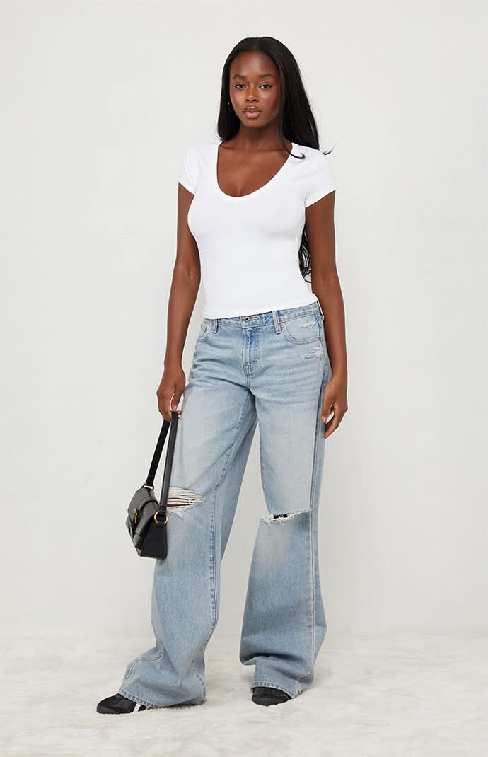 Your Favorite Women's Lucy Deep V Short Sleeve Top White XS