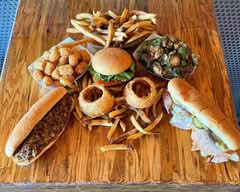 Main Street Eats Burgers