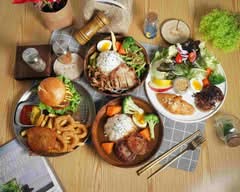 森森漫手打漢堡排 咖啡 甜點