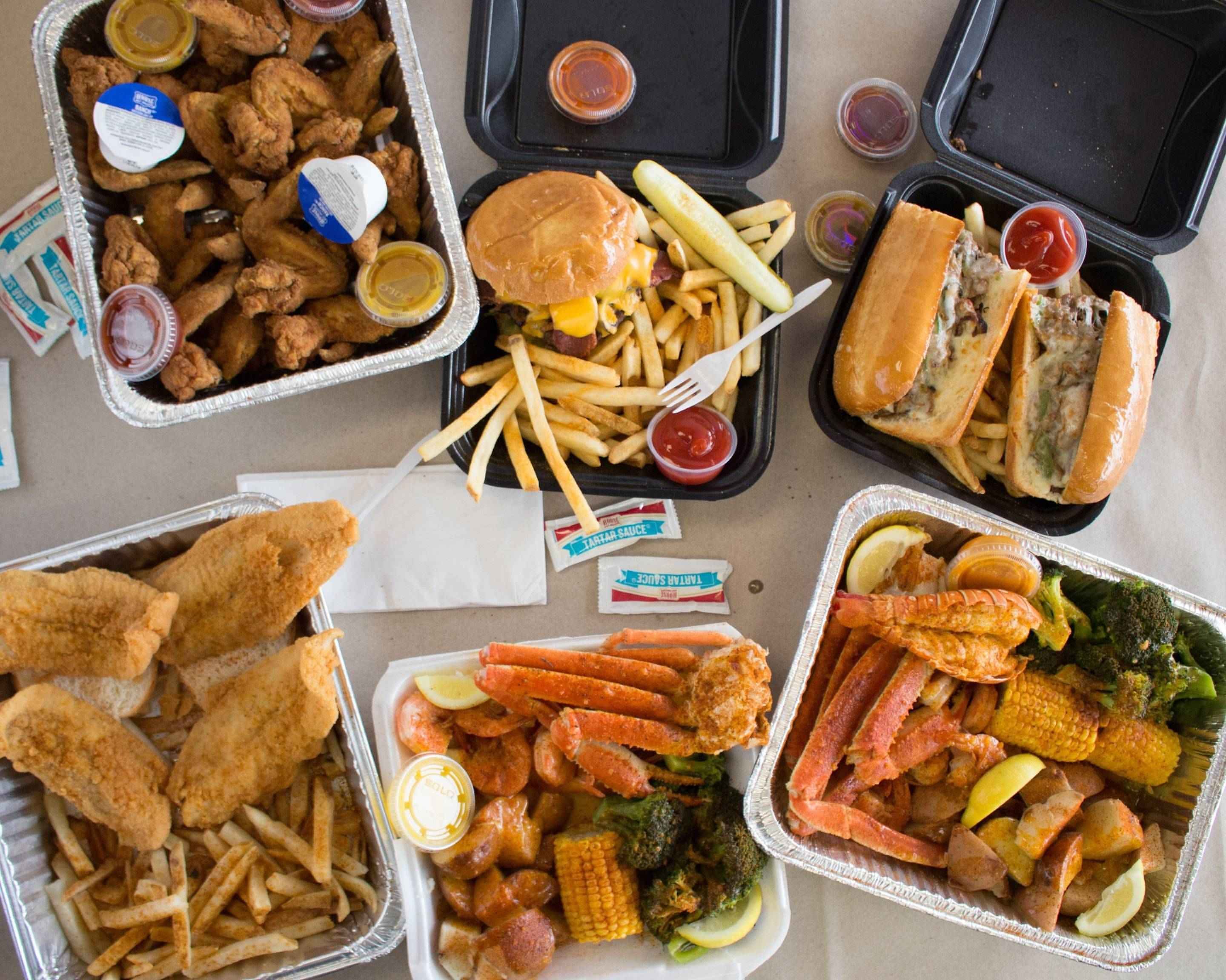 Order Seafood Junction - Menu & Prices - Country Club Hills