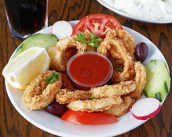 Calmars frits (18 morceaux)/ Fried Squid (18 pieces)