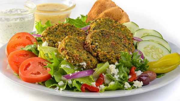 Greek Salad w/ Falafel